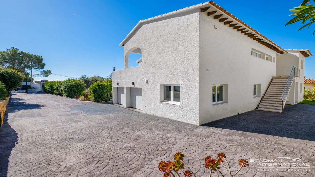 Große Villa mit herrlichem Meerblick in der Sierra de Altea