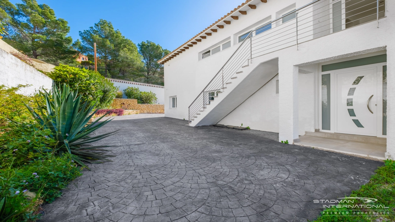 Große Villa mit herrlichem Meerblick in der Sierra de Altea