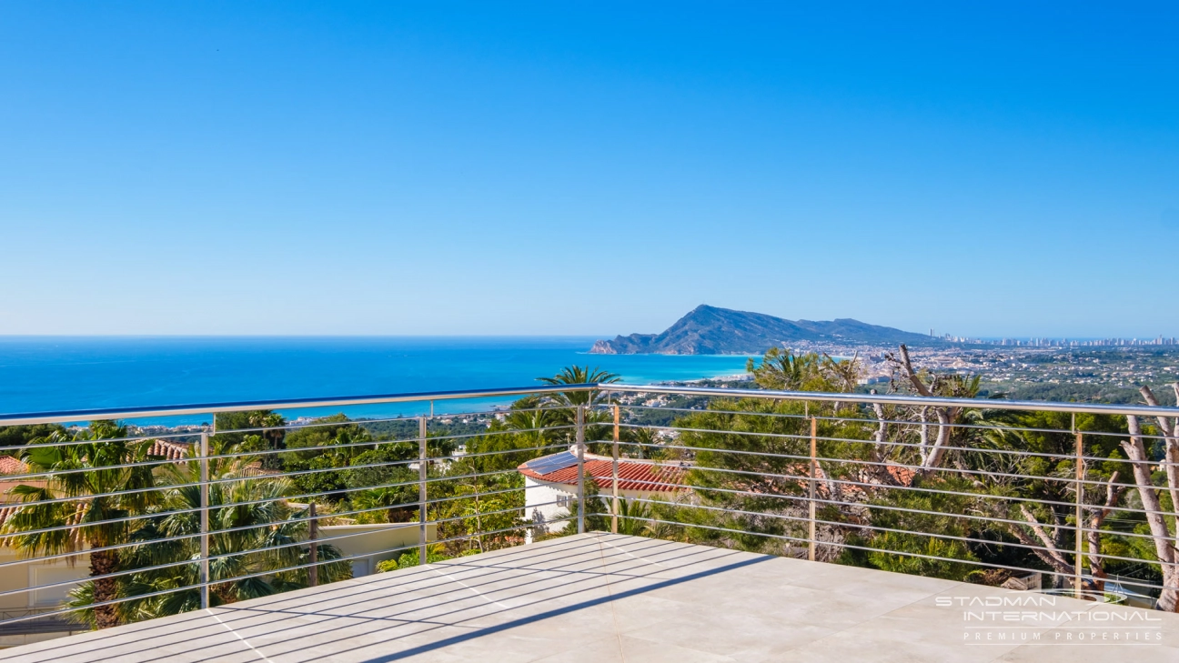 Große Villa mit herrlichem Meerblick in der Sierra de Altea