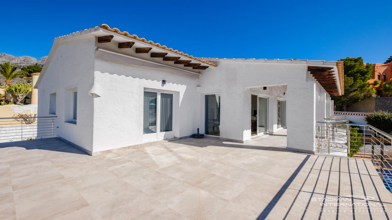Große Villa mit herrlichem Meerblick in der Sierra de Altea