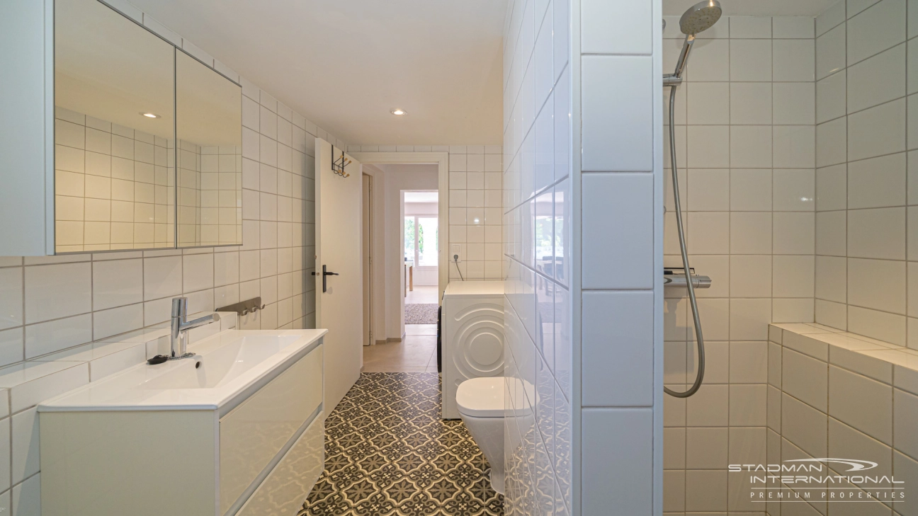 Renovert Villa med Gjesteleilighet nær Stranden i La Olla