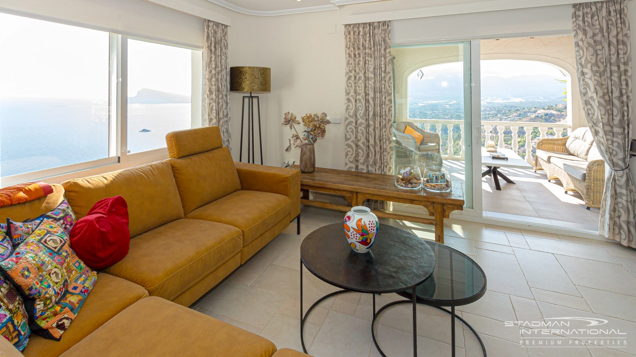 Atemberaubende Villa mit herrlichem Meerblick in Altea Hills