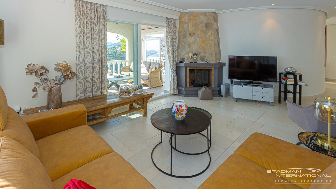 Atemberaubende Villa mit herrlichem Meerblick in Altea Hills