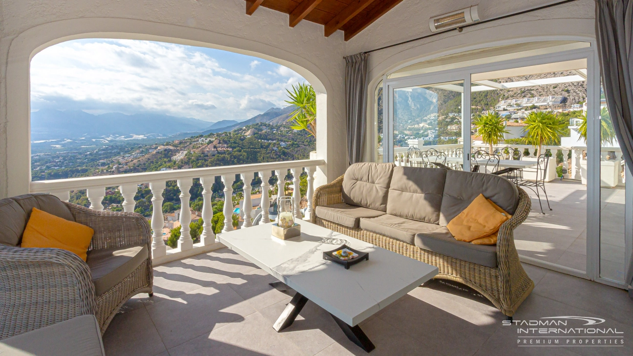 Atemberaubende Villa mit herrlichem Meerblick in Altea Hills