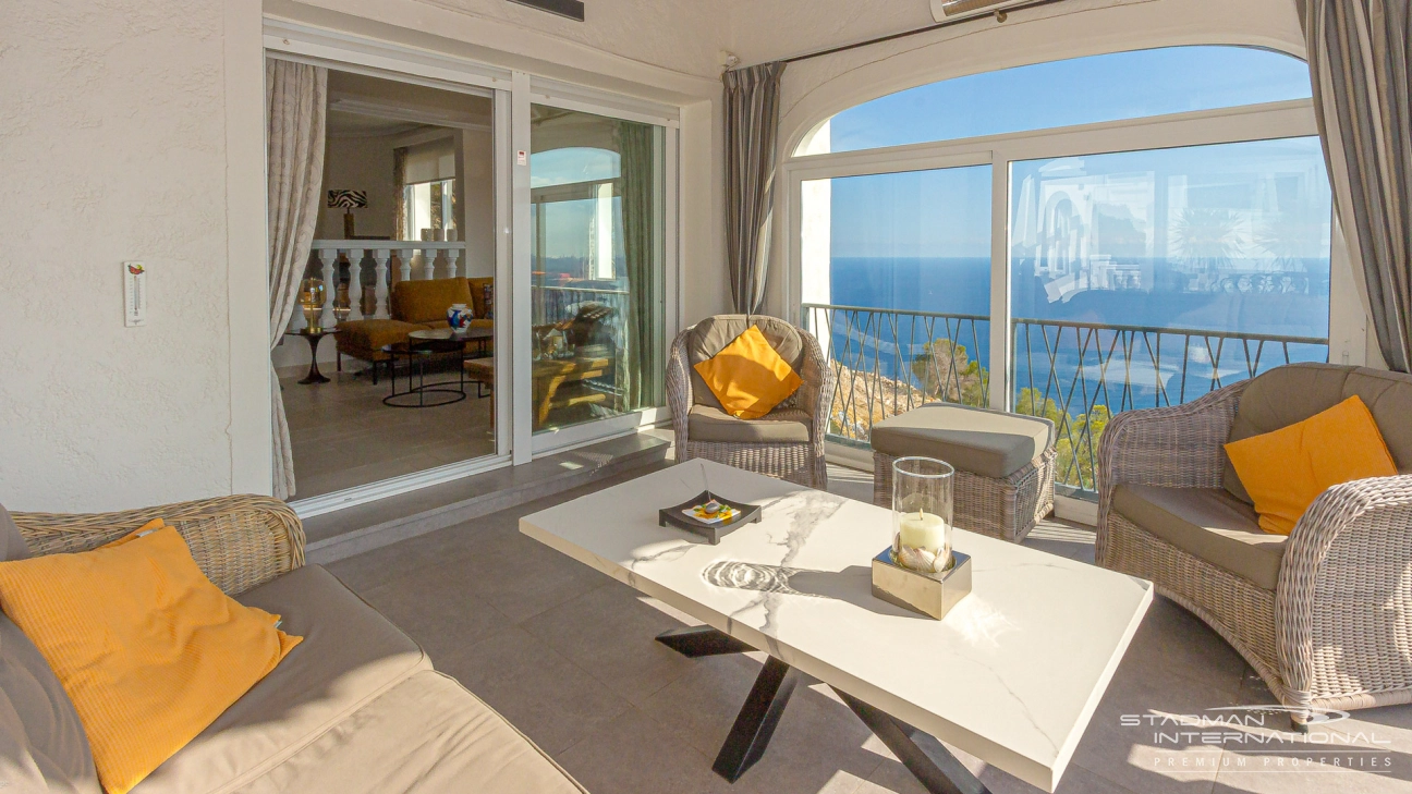 Atemberaubende Villa mit herrlichem Meerblick in Altea Hills