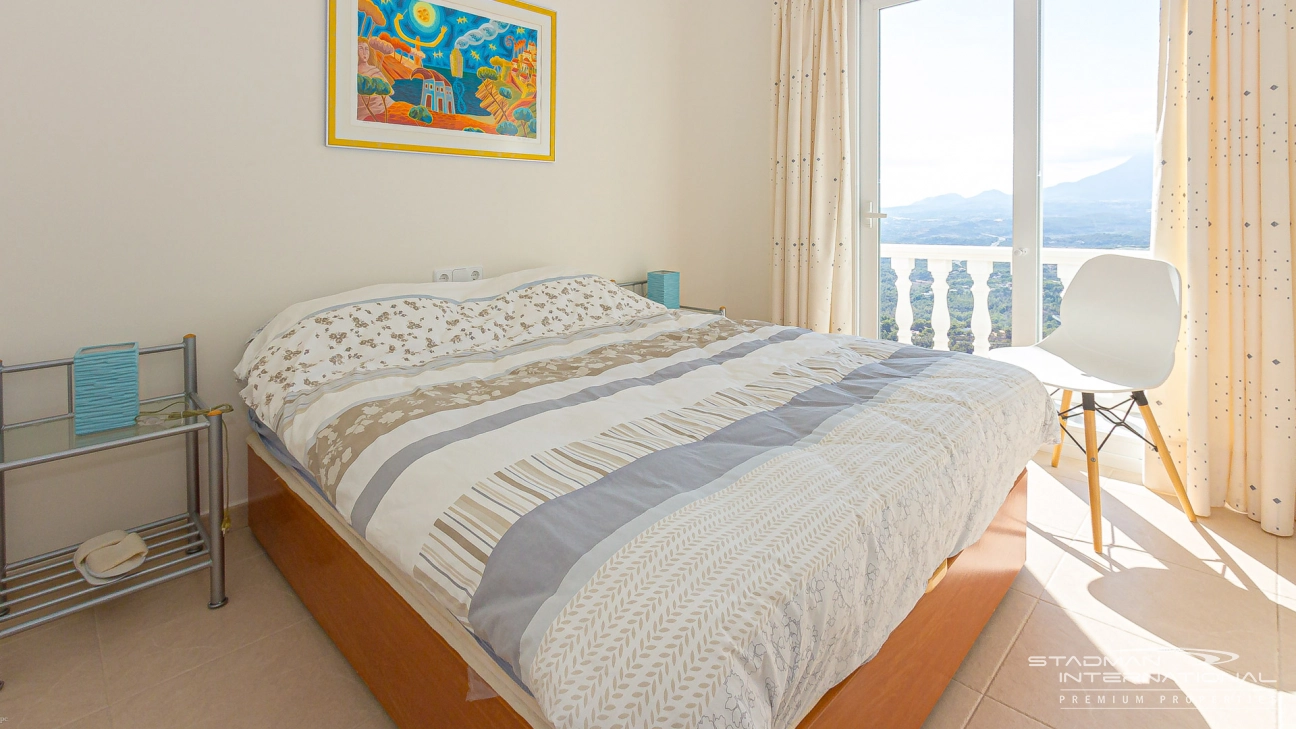 Atemberaubende Villa mit herrlichem Meerblick in Altea Hills