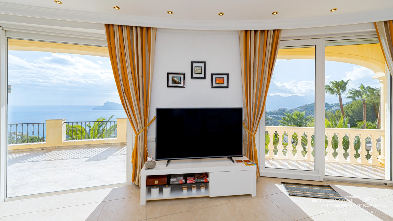Élégante villa à Altea Hills avec Vue Imprenable sur la Mer
