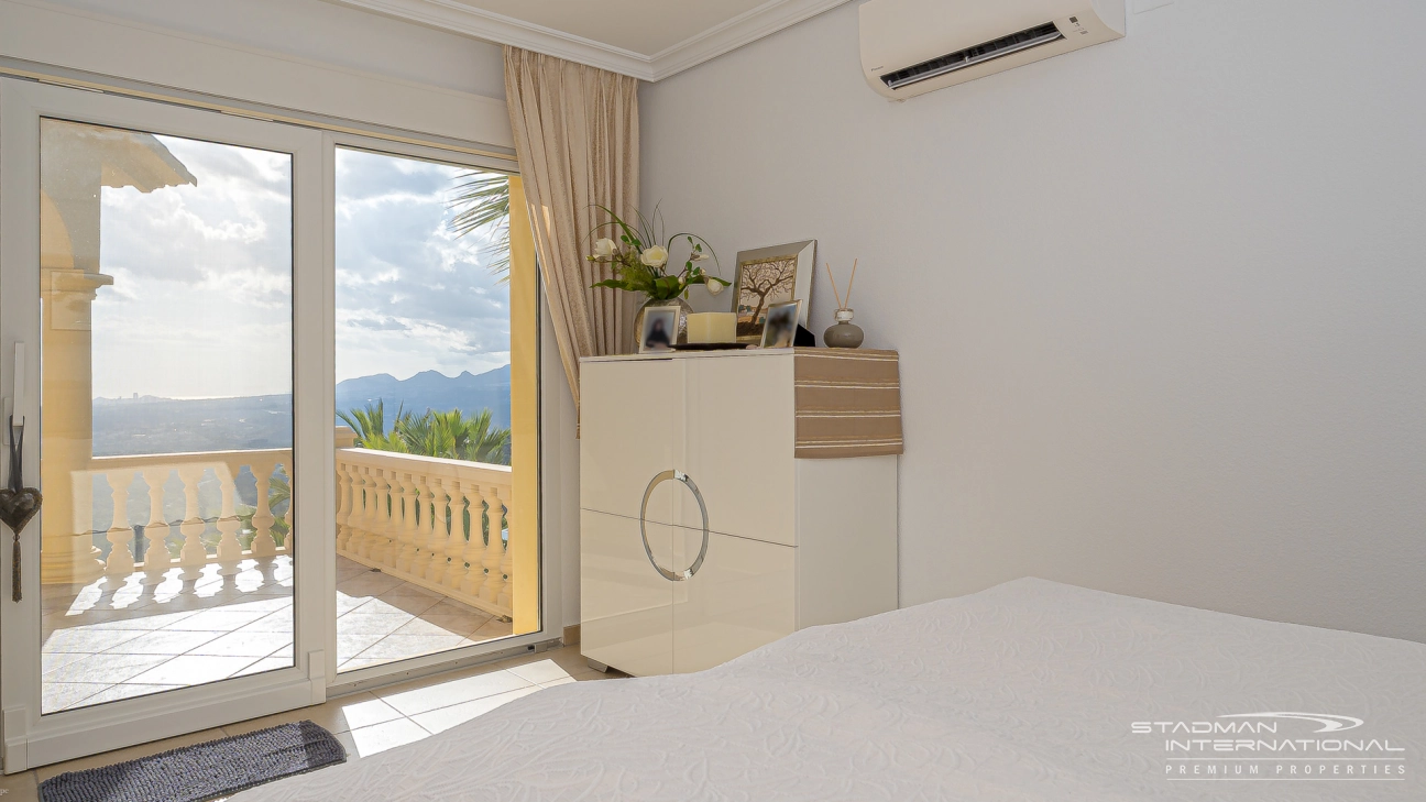 Élégante villa à Altea Hills avec Vue Imprenable sur la Mer