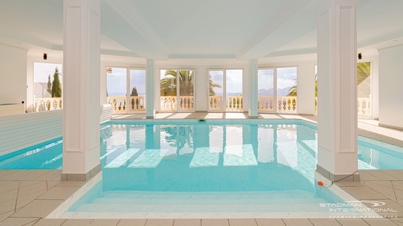 Élégante villa à Altea Hills avec Vue Imprenable sur la Mer