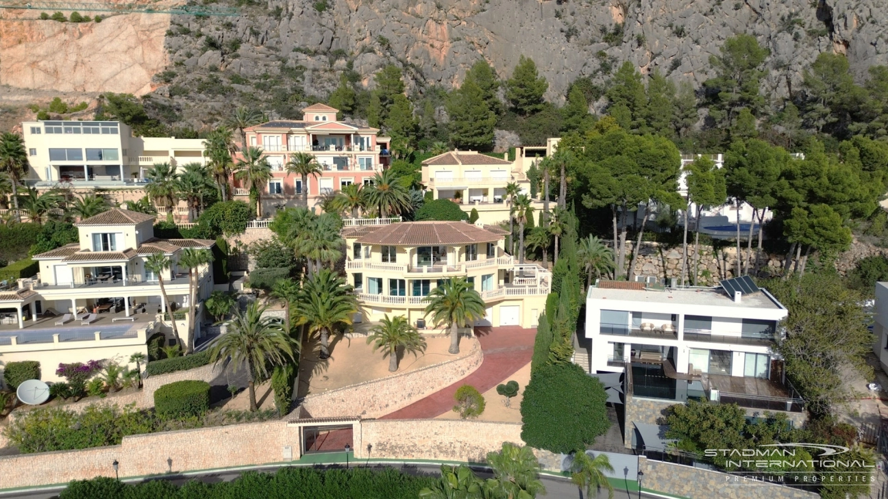 Élégante villa à Altea Hills avec Vue Imprenable sur la Mer
