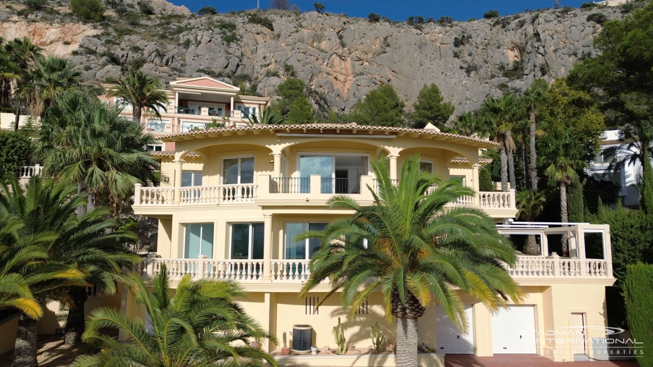 Élégante villa à Altea Hills avec Vue Imprenable sur la Mer