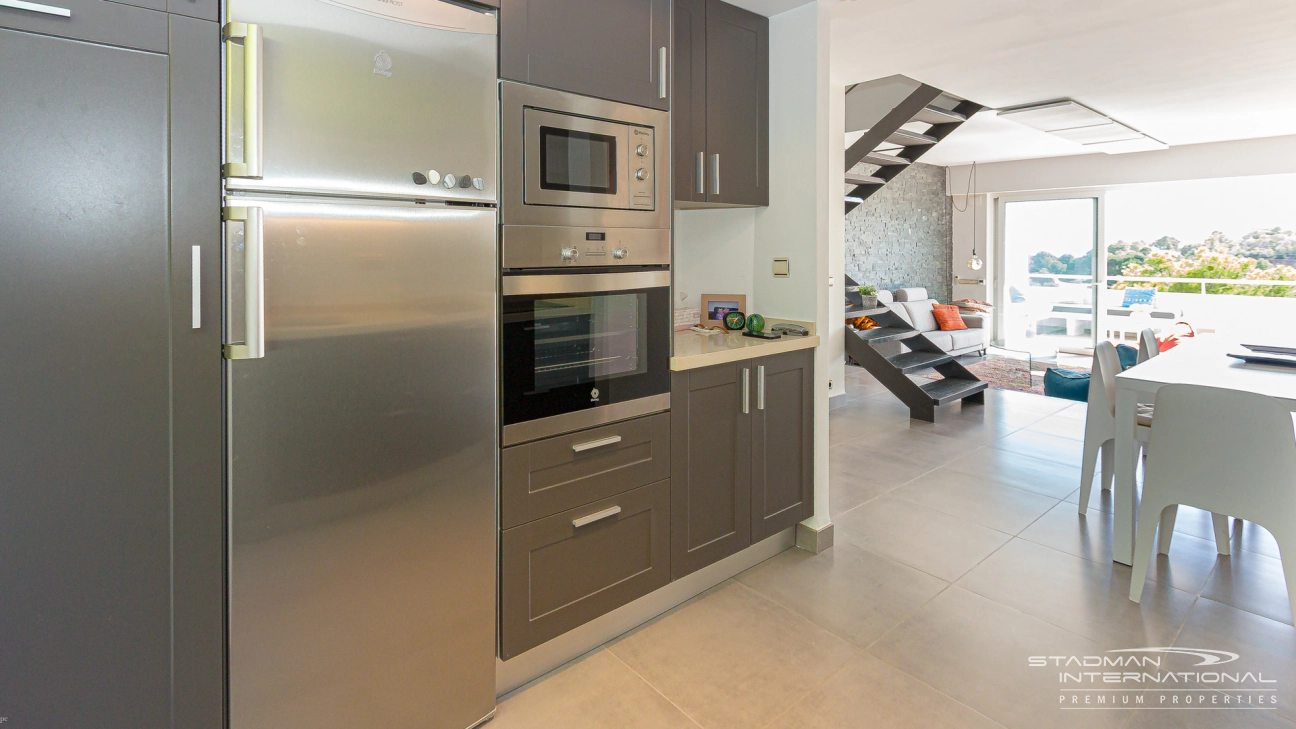Geräumige Maisonette-Wohnung am Golfplatz Altea