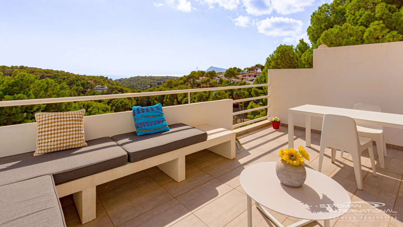 Geräumige Maisonette-Wohnung am Golfplatz Altea
