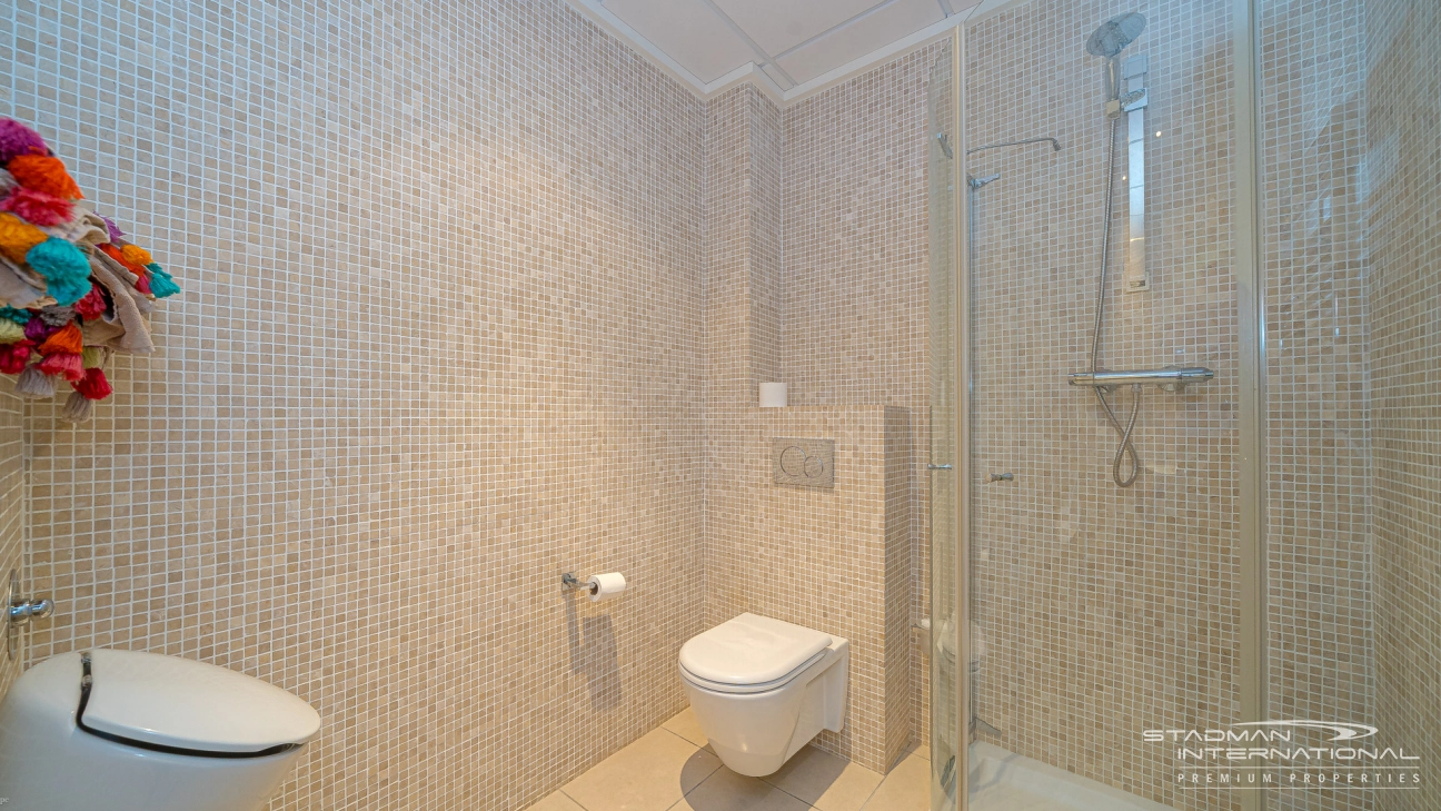 Villa de Luxe Spacieuse avec Vue Imprenable sur la Mer à Altea Hills