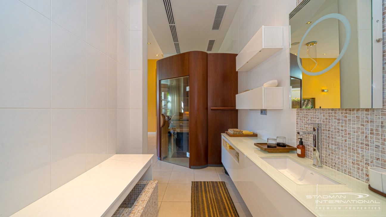 Villa de Luxe Spacieuse avec Vue Imprenable sur la Mer à Altea Hills