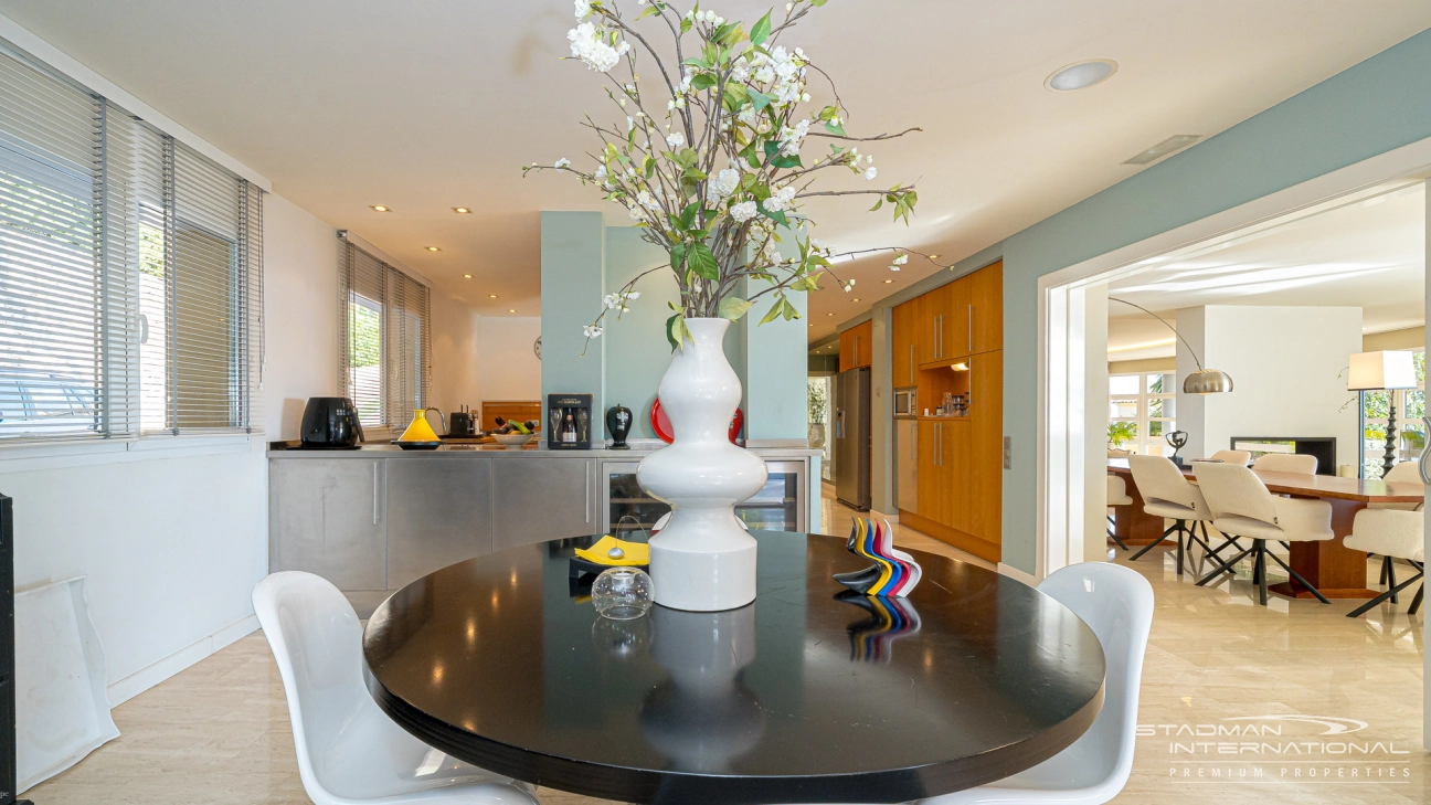 Villa de Luxe Spacieuse avec Vue Imprenable sur la Mer à Altea Hills