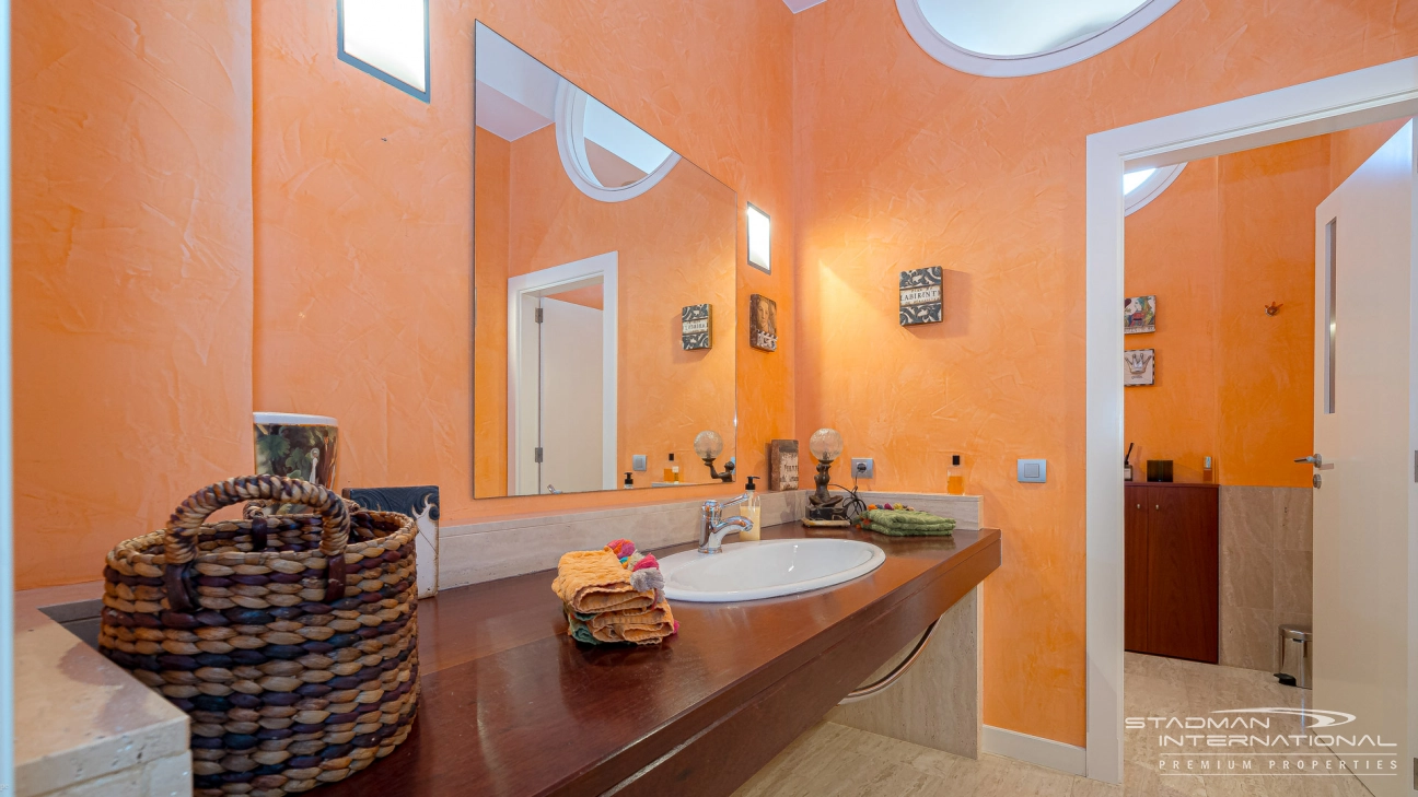 Villa de Luxe Spacieuse avec Vue Imprenable sur la Mer à Altea Hills