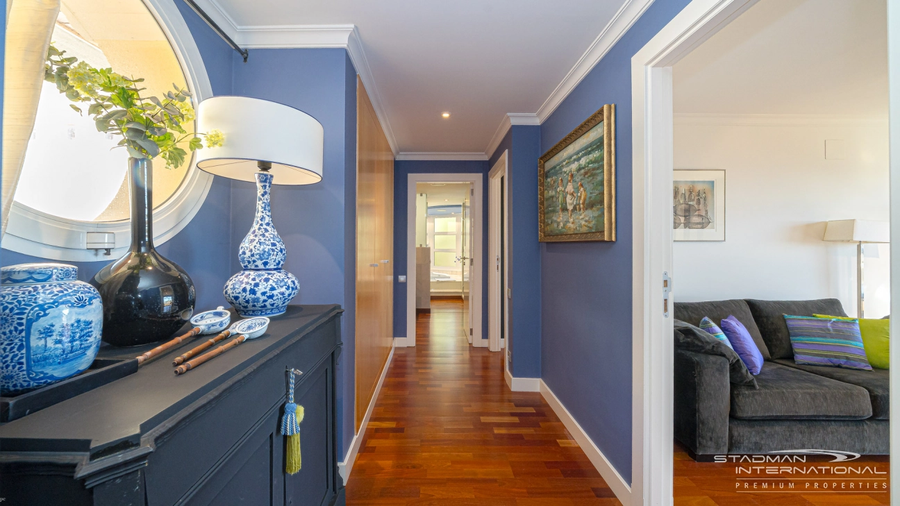 Villa de Luxe Spacieuse avec Vue Imprenable sur la Mer à Altea Hills