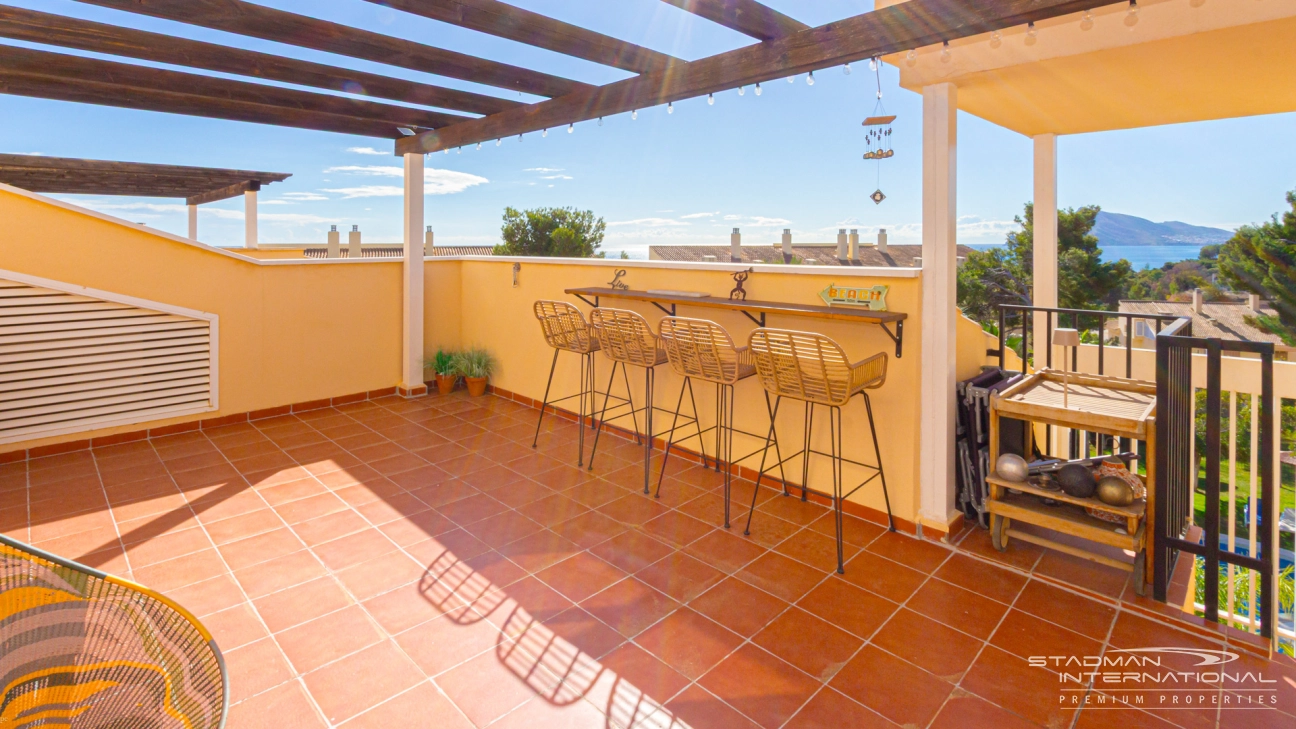 Penthouse Spacieux près du Port de Porto Senso et de la Plage