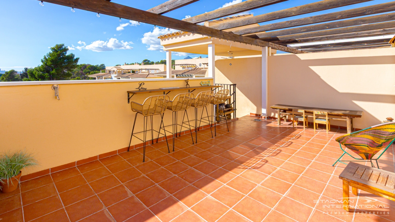 Penthouse Spacieux près du Port de Porto Senso et de la Plage