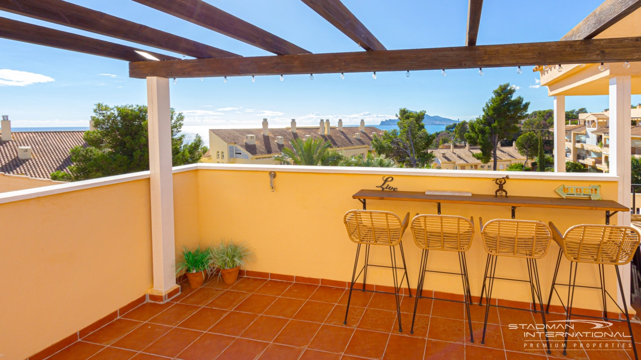 Penthouse Spacieux près du Port de Porto Senso et de la Plage