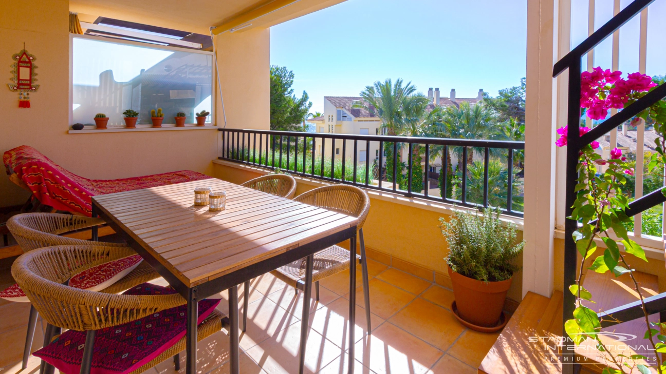 Penthouse Spacieux près du Port de Porto Senso et de la Plage