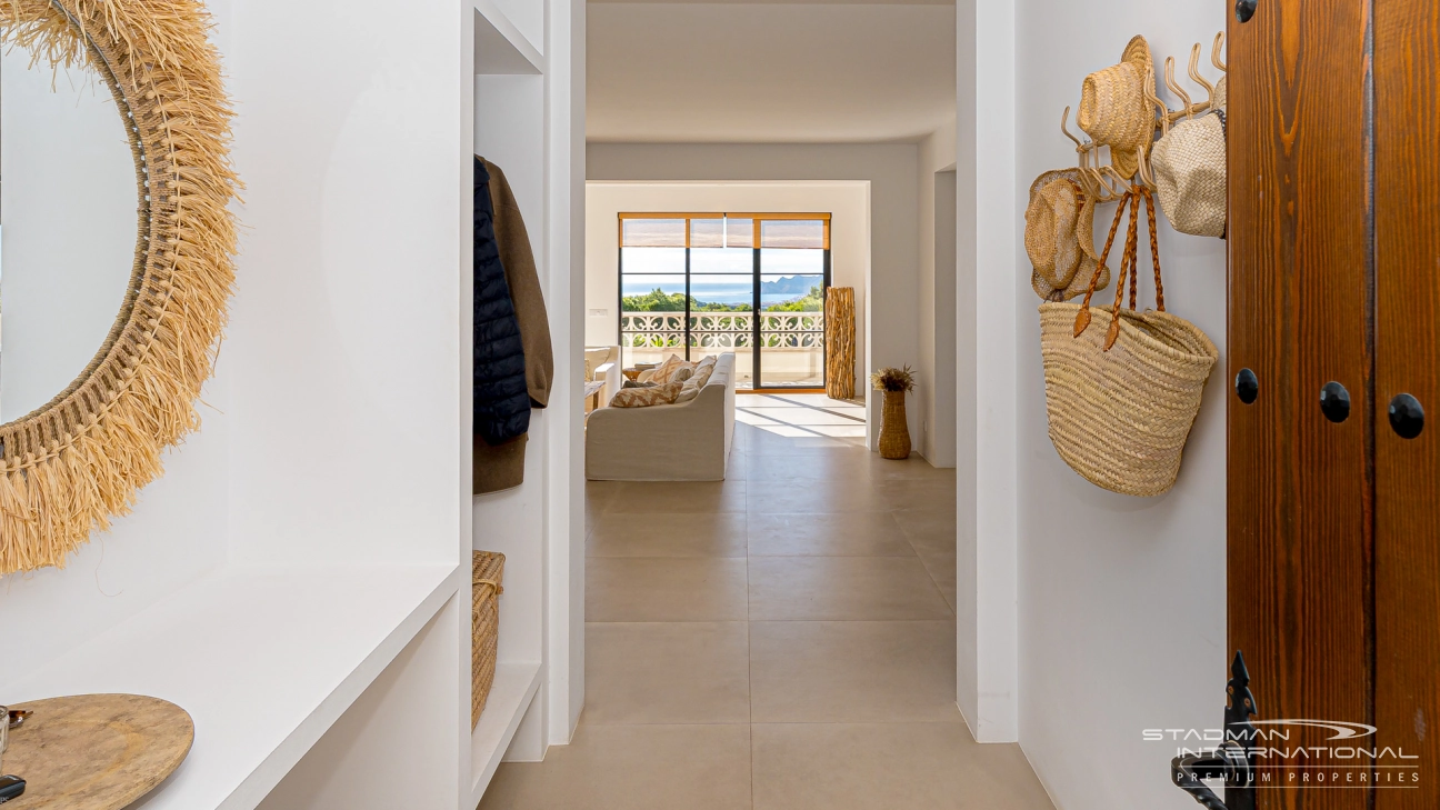 Vakker Villa med Panoramautsikt over Havet nær Altea La Vella