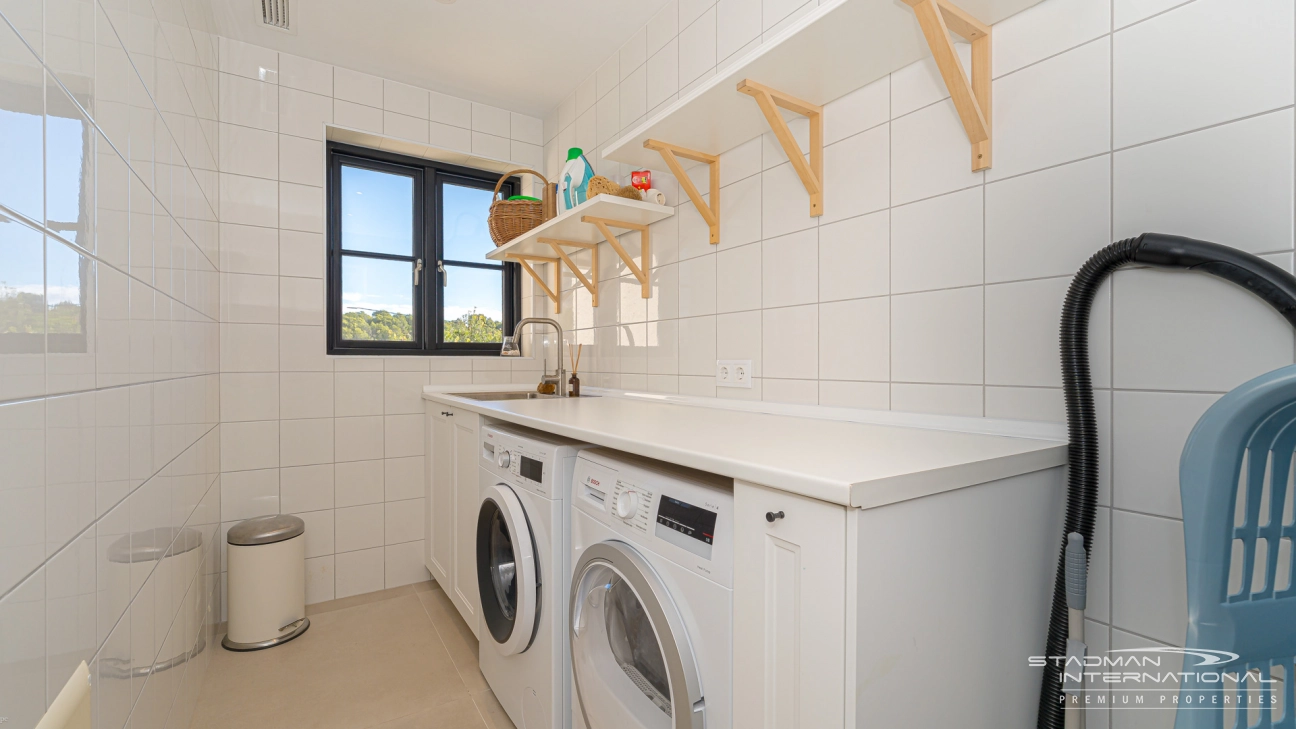 Vakker Villa med Panoramautsikt over Havet nær Altea La Vella