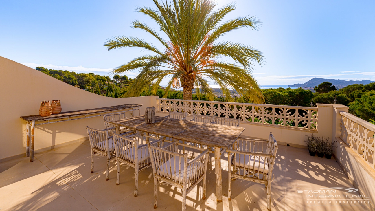 Vakker Villa med Panoramautsikt over Havet nær Altea La Vella