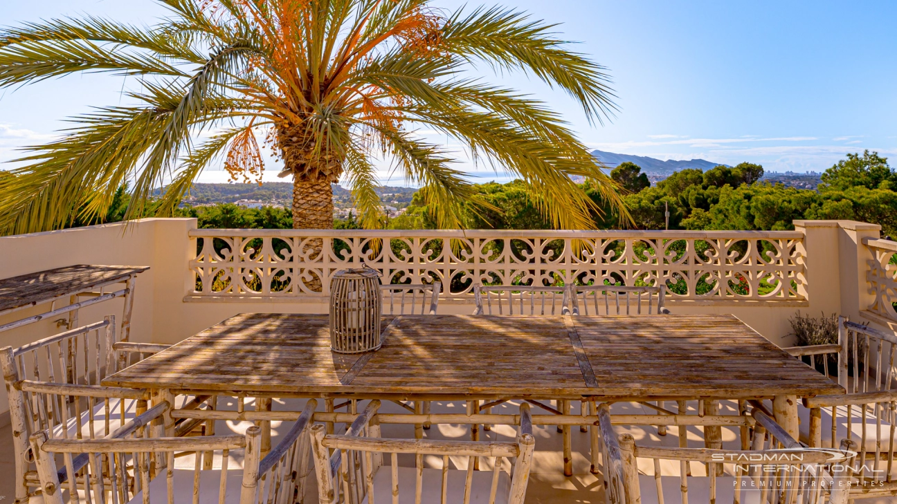 Vakker Villa med Panoramautsikt over Havet nær Altea La Vella