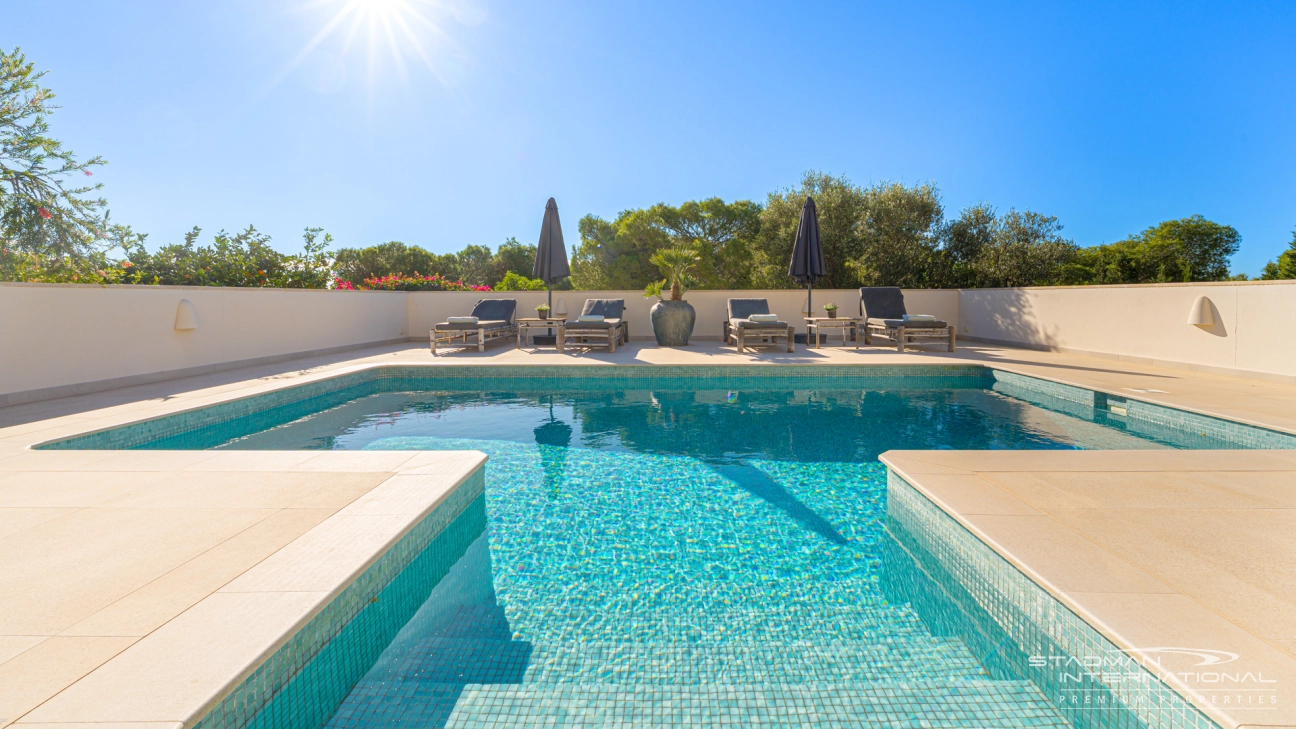 Vakker Villa med Panoramautsikt over Havet nær Altea La Vella