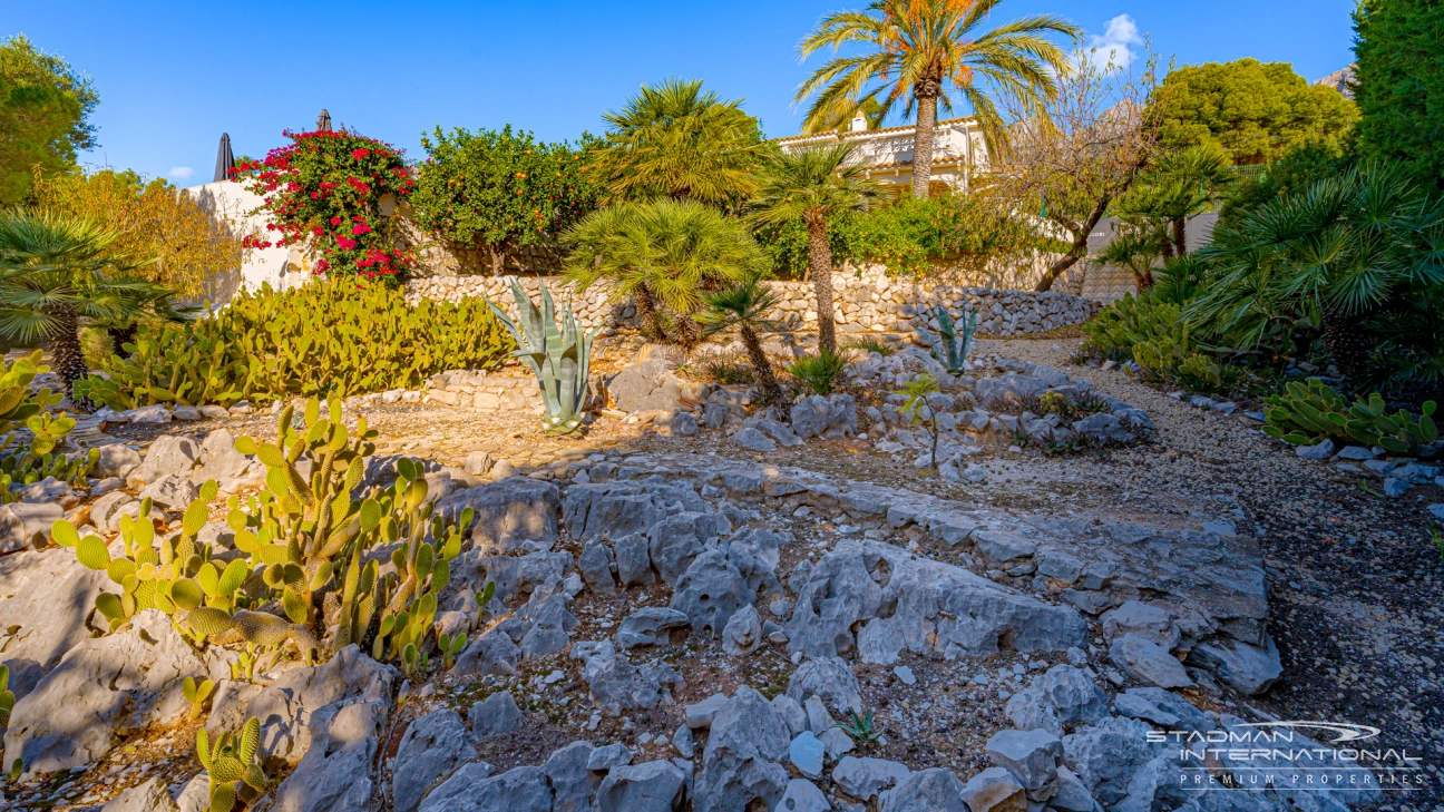 Vakker Villa med Panoramautsikt over Havet nær Altea La Vella