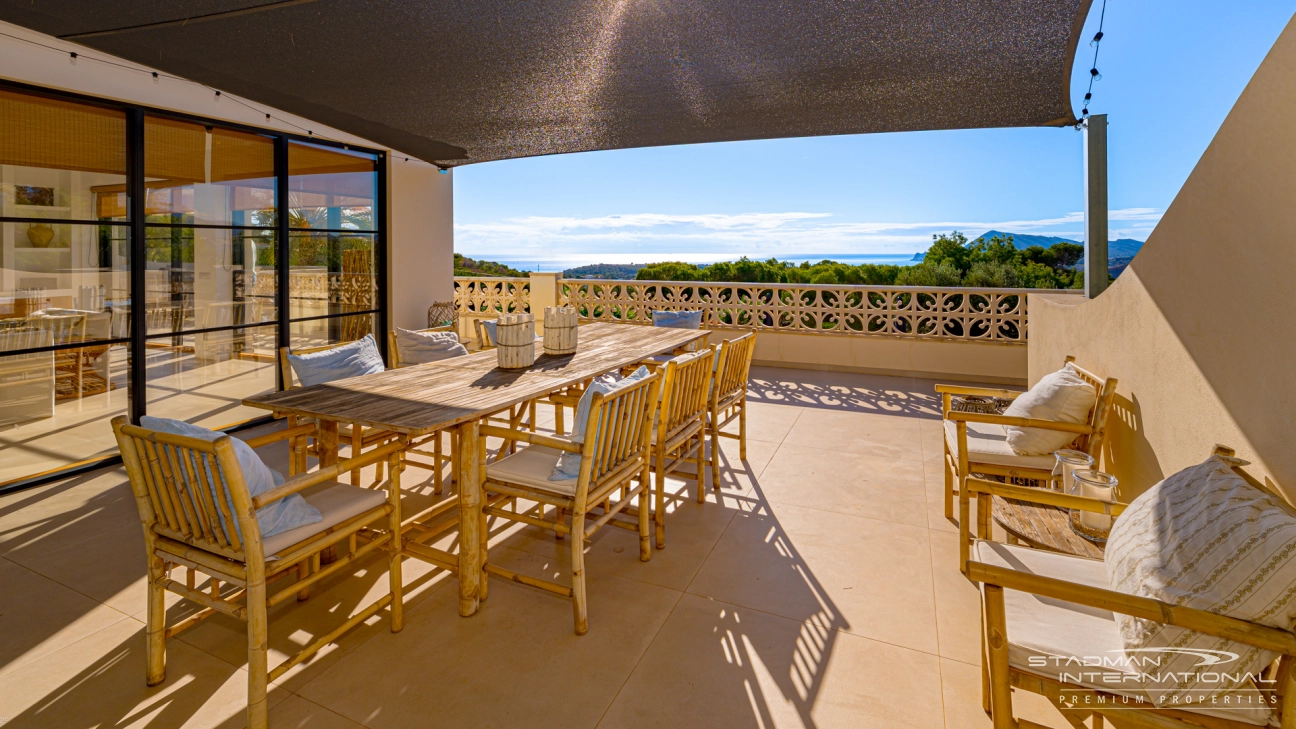 Vakker Villa med Panoramautsikt over Havet nær Altea La Vella