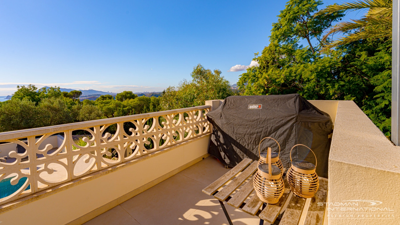 Vakker Villa med Panoramautsikt over Havet nær Altea La Vella