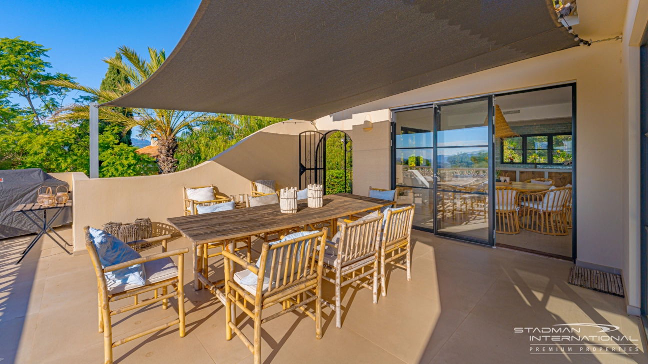 Vakker Villa med Panoramautsikt over Havet nær Altea La Vella