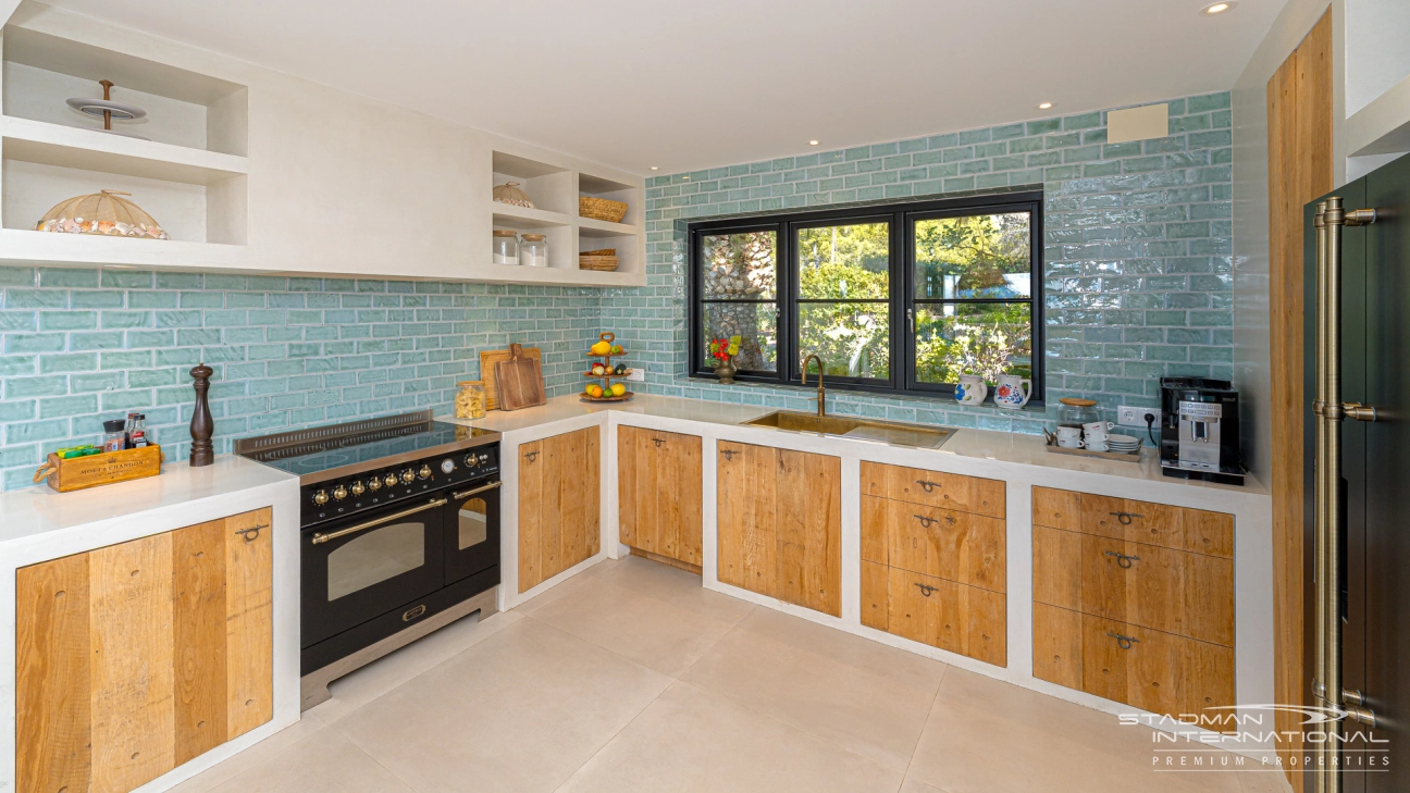 Vakker Villa med Panoramautsikt over Havet nær Altea La Vella