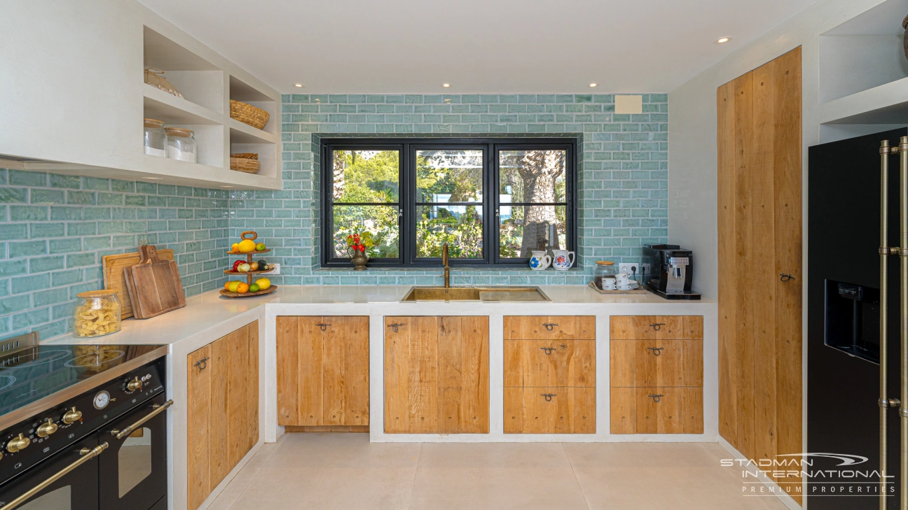 Vakker Villa med Panoramautsikt over Havet nær Altea La Vella