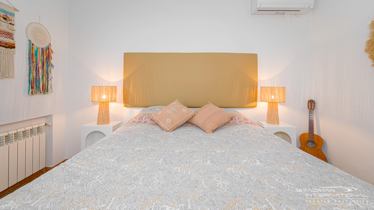 Elegante benerdige Villa mit herrlichem Meerblick