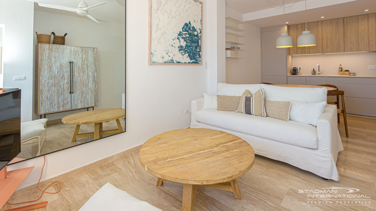 Lovely Sea View Apartment by the Beach in La Olla
