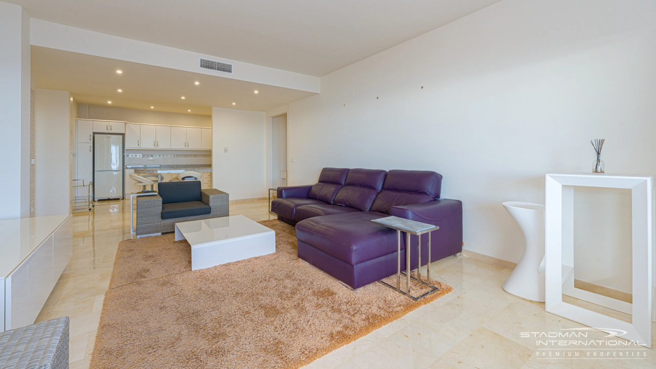 Spacious Luxury Apartment with Panoramic Sea Views in Altea Hills