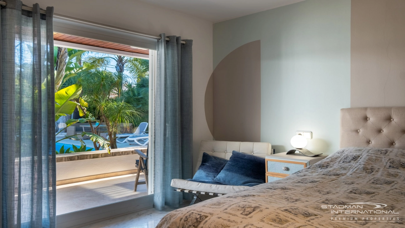 Exclusive Villa on a 6.000 m² Private Estate Near the Heart of Albir