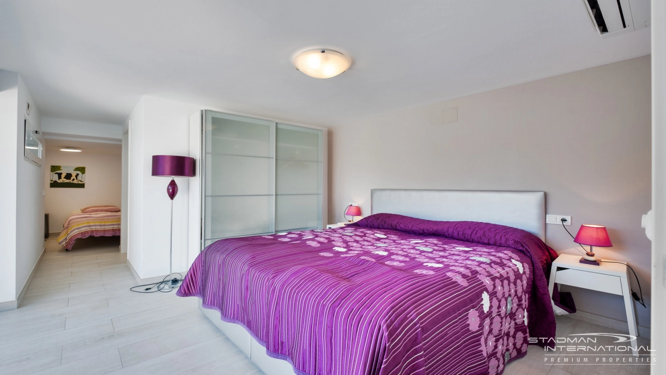 Exclusive Villa on a 6.000 m² Private Estate Near the Heart of Albir