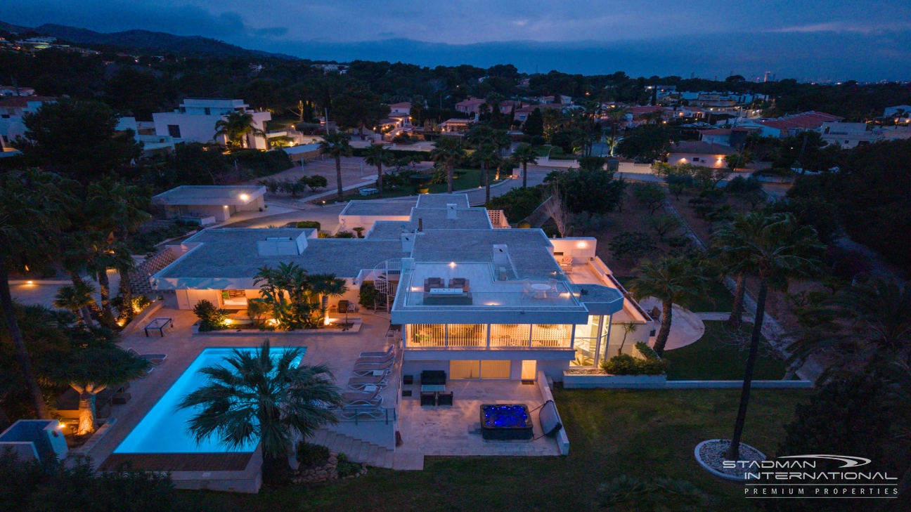 Exclusiva Villa en una Finca de 6.000 m² cerca del Centro de Albir