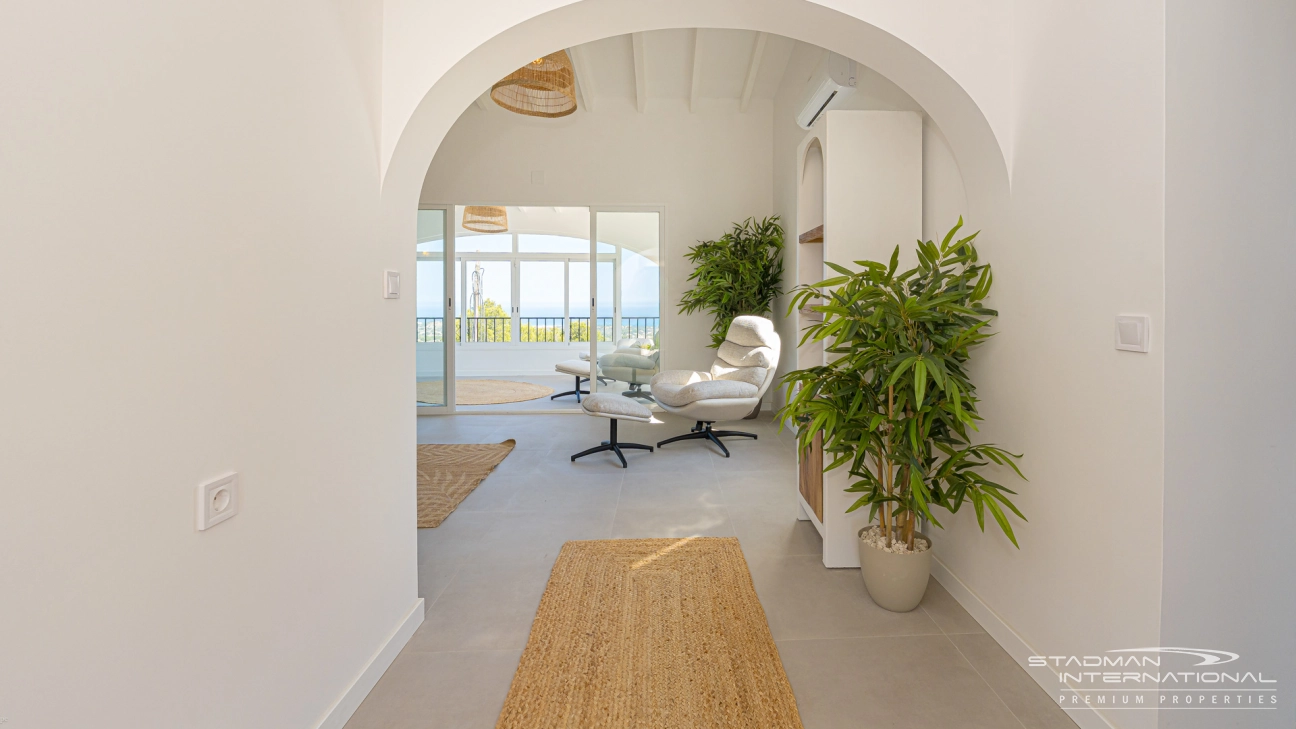 Fully Renovated Villa with Stunning Sea Views