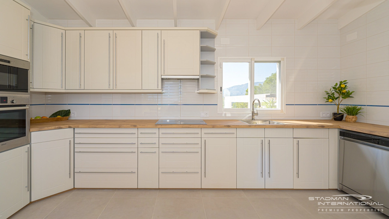 Fully Renovated Villa with Stunning Sea Views