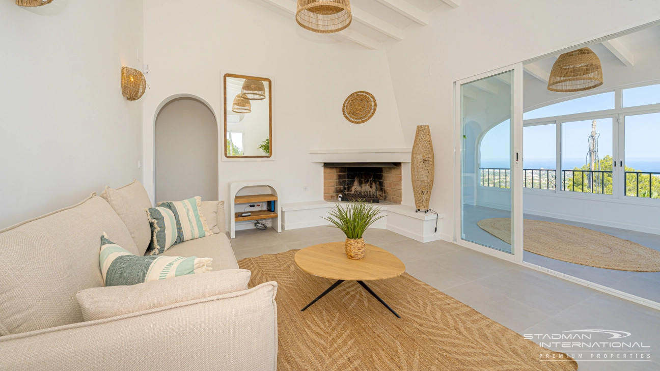 Fully Renovated Villa with Stunning Sea Views