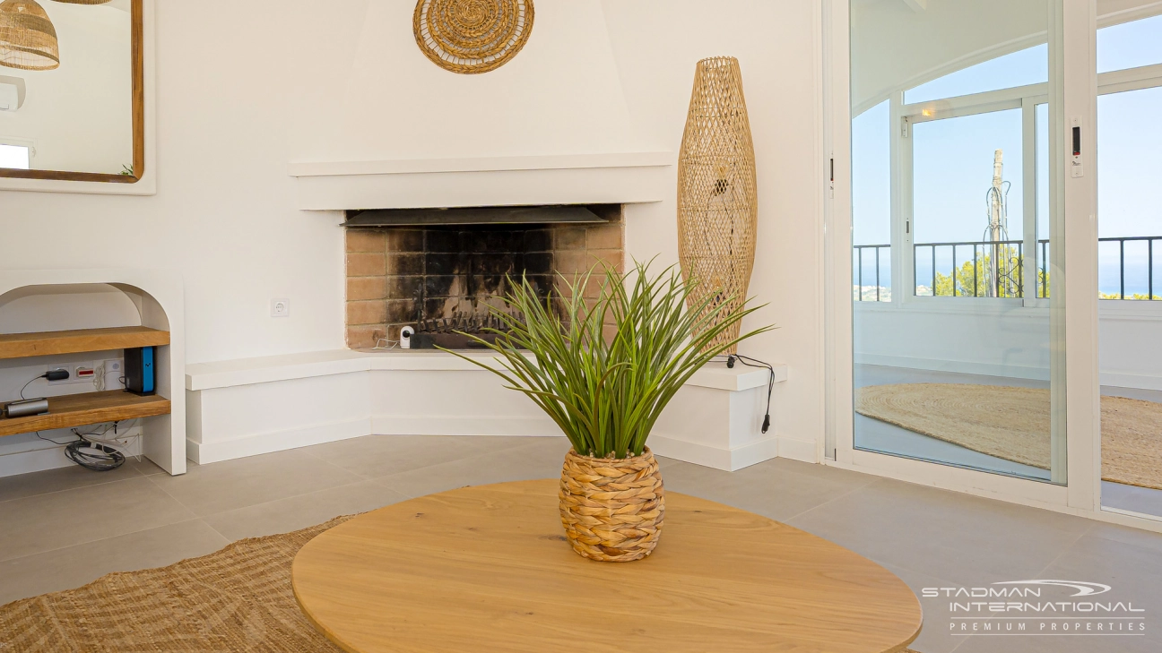 Fully Renovated Villa with Stunning Sea Views