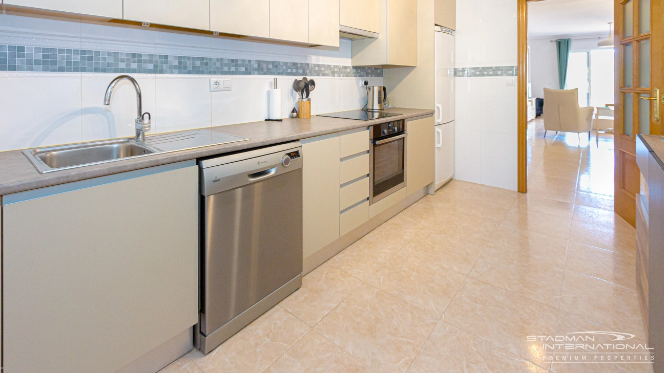 Grand Appartement d’Angle avec Vue Panoramique sur la Montagne