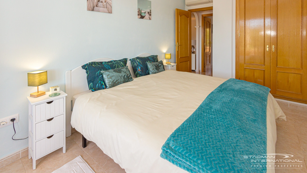 Grand Appartement d’Angle avec Vue Panoramique sur la Montagne