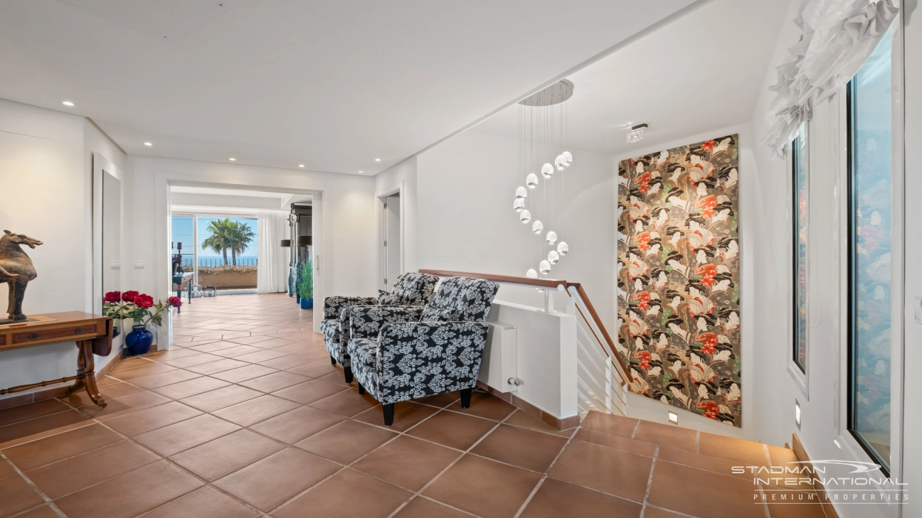 Großzügiges Familienhaus mit Meerblick in Toplage